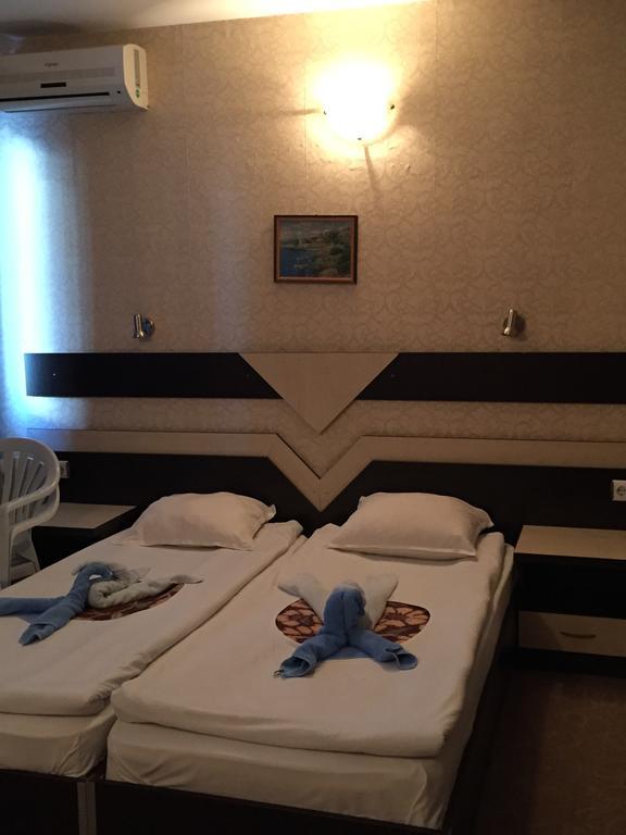 Elvira Hotel Ravda Oda fotoğraf