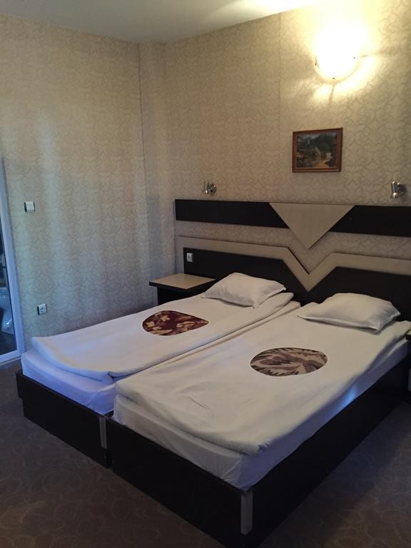 Elvira Hotel Ravda Oda fotoğraf