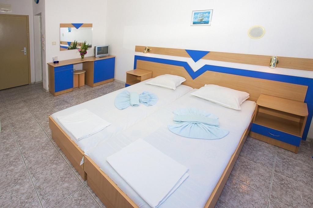 Elvira Hotel Ravda Oda fotoğraf